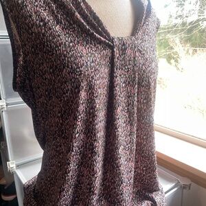 Dana Buchman Black and Pink Sleeveless Relaxed Tunic